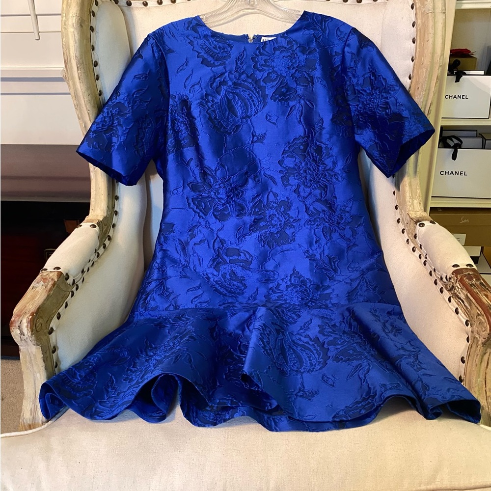 Alice + Olivia new blue floral Esther dress.